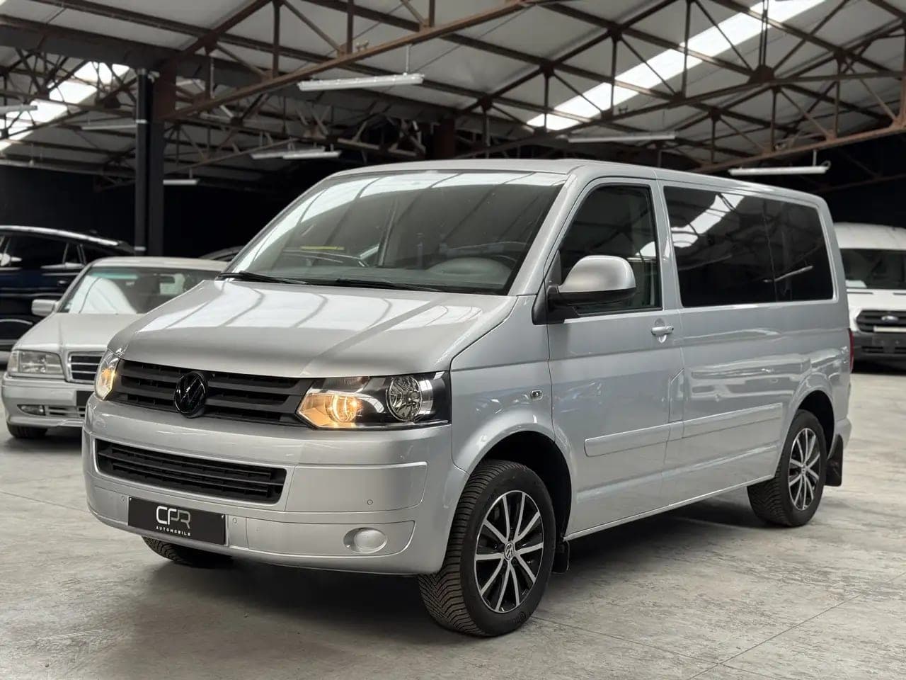 Volkswagen T5 Caravelle 2015